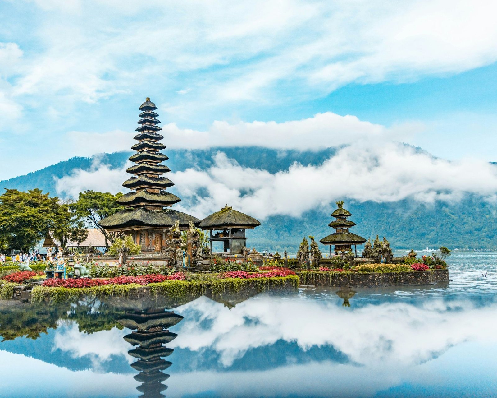 Ulun Danu Beratan Temple on Lake Bratan in Bedugul, Bali